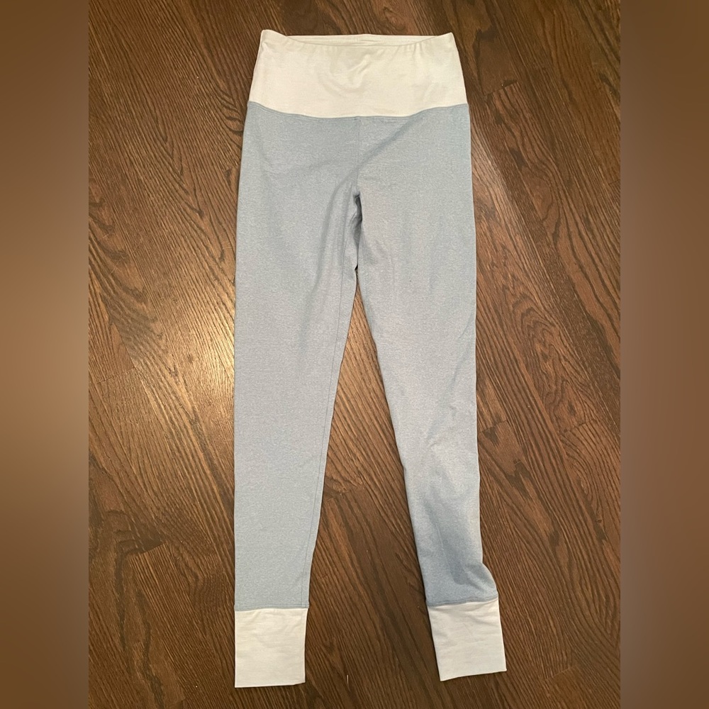 Never worn! But no tag. Kyodan leggings.